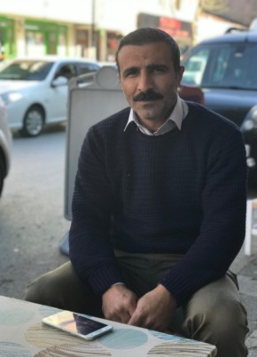 Salih из İstanbul 46 лет