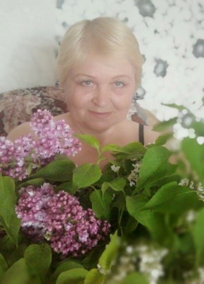 Нина, 68, Россия, Пермь