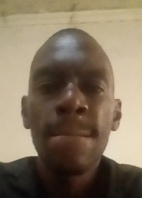 Alex, 36, Kenya, Nairobi