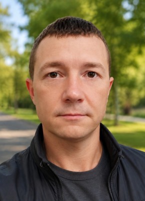 Maksim, 40, Russia, Moscow