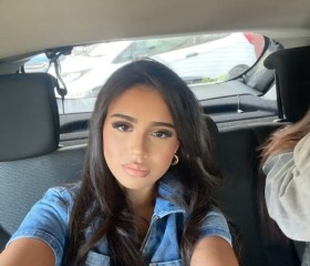 Leaticia, 23, Algiers