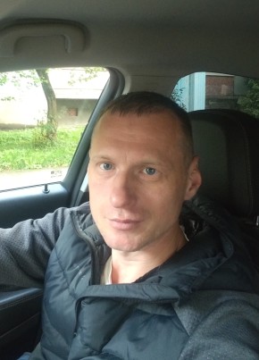 Владимир из Пскова 44 года