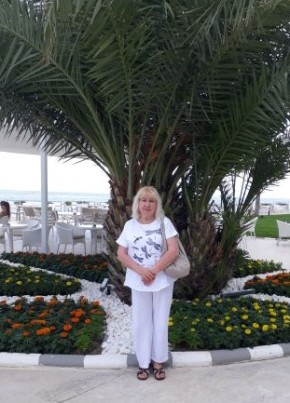 Тана, 67, Россия, Челябинск