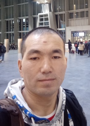 Канатбек, 32, Кыргыз Республикасы, Бишкек