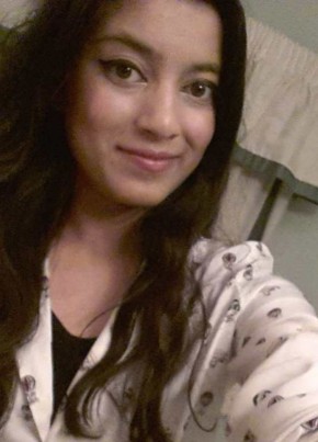 Riya Sharma, 23, India, Jaipur