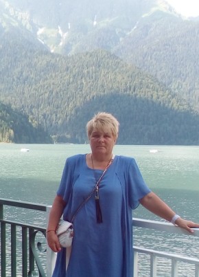 Людмила, 61, Россия, Новоуральск