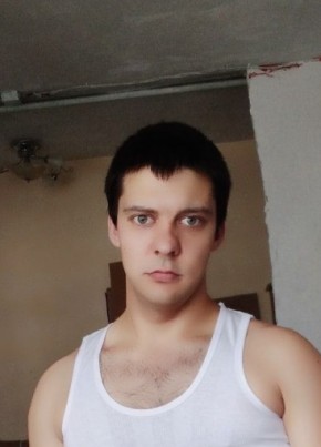 Максим, 31, Россия, Зеленогорск (Красноярский край)