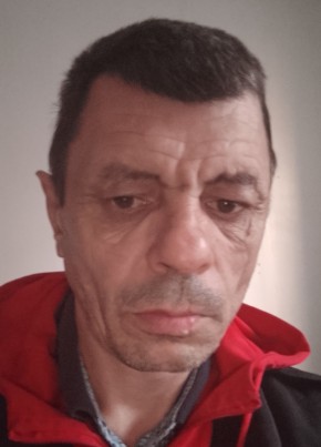 Василий Иванов из Миасса 49 лет