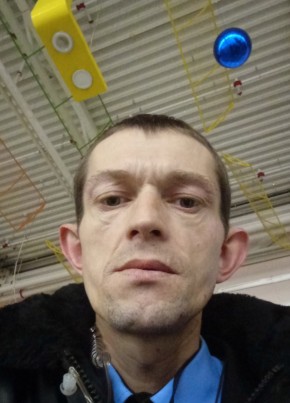 Олег, 34, Россия, Волхов