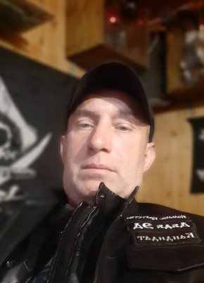 Эдуард из Сургута 53 года