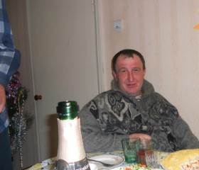 Юрий, 55 лет, Свердловськ