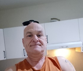 Karoly, 47, Kaba
