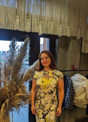 Olga, 45, Russia, Saint Petersburg