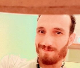 Elalamy, 31, Dikirnis