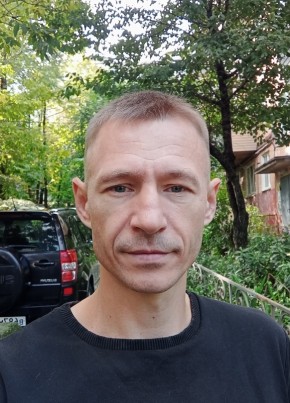 Павел из Новосибирска 42 года