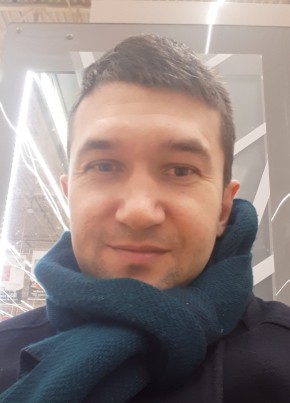 Сергей из Москвы 33 года