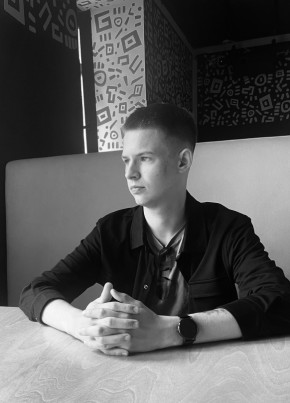 Сергей из Березники 22 года