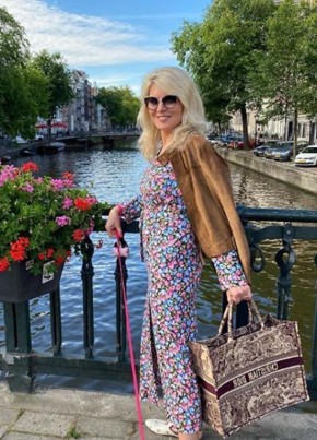 Марина из Воткинска 64 года