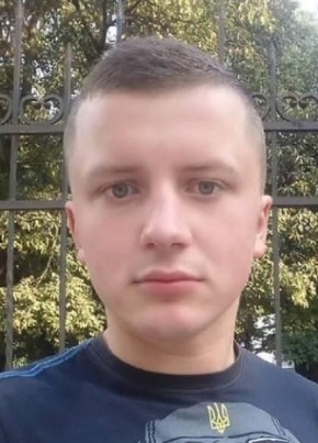 Олег, 29, Україна, Лубни