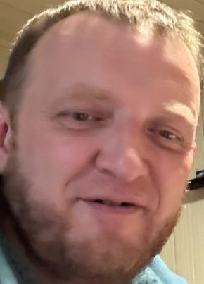 Максим из Москвы 48 лет