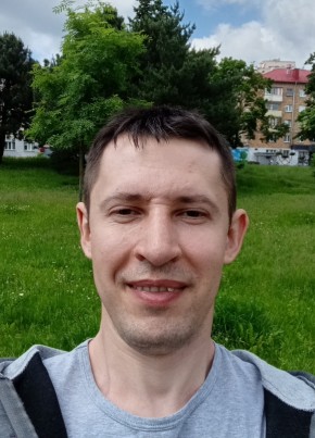 Evgeniy, 31, Belarus, Vilyeyka
