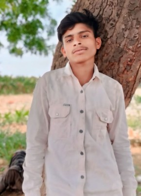 Dharam wakale, 18, India, Chalisgaon
