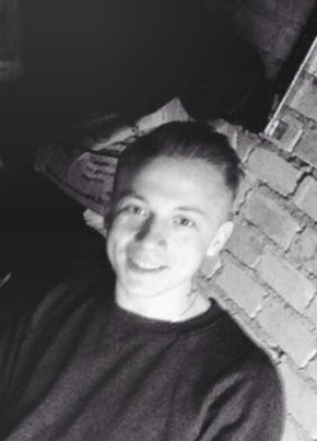 Дмитрий из Гатчины 29 лет