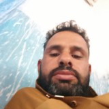 عدنان, 28  , Reston