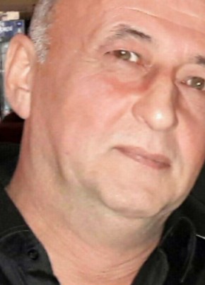 Hayreddin, 58, Türkiye Cumhuriyeti, Foça
