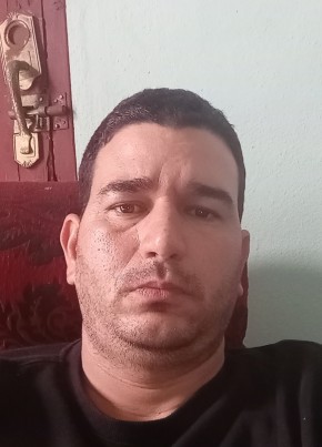 Yasmany, 40, Cuba, Pedro Betancourt