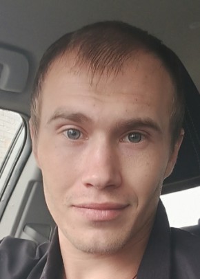Nikos из Саратова 32 года