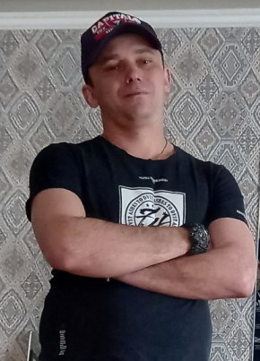 максим, 39, Россия, Оренбург