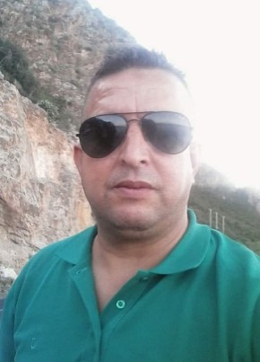 Ahmed, 45, People’s Democratic Republic of Algeria, Kolea