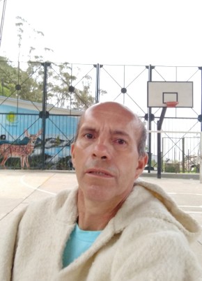Miguel Trampas, 60, República de Colombia, Santafe de Bogotá
