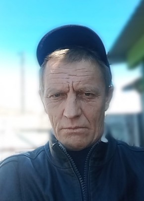 Анатолий из Емельяново 43 года