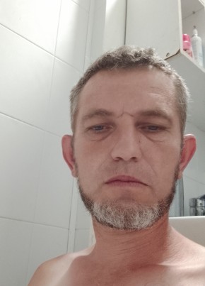 Tonton из Soissons 42 года