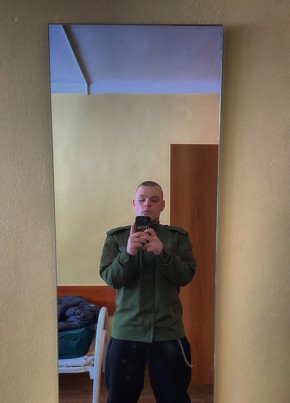 Влад, 18, Россия, Сходня