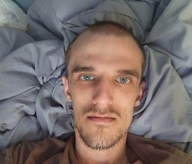 Austin, 29, Savannah