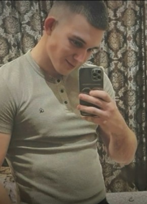 Денис