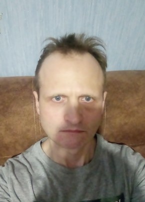 Павел, 49, Россия, Псков