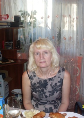 Галина, 50, Россия, Омск