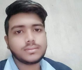 Umer, 24, Shahkot