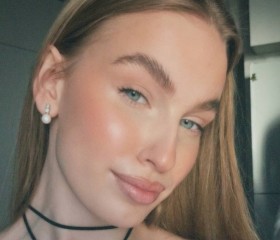 Valeriya, 29, Birmingham