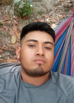 Pérez из Washington D.C. 23 года
