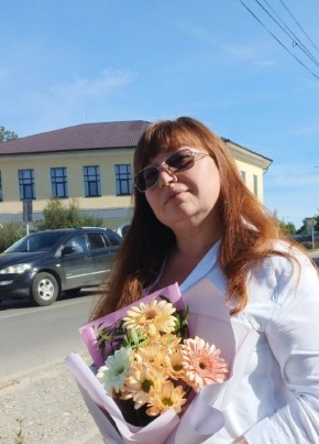 Елена, 50, Россия, Воскресенское (Нижегородская обл.)