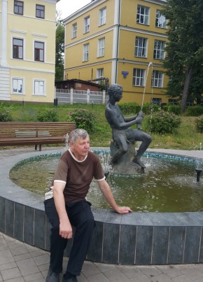 Stanislav, 67, Россия, Санкт-Петербург