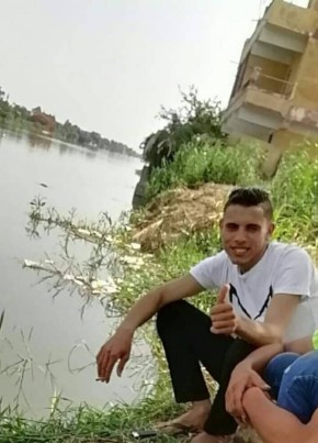 ahmed wahed, 28, جمهورية مصر العربية, القاهرة