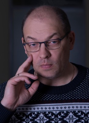 Илья, 48, Россия, Екатеринбург