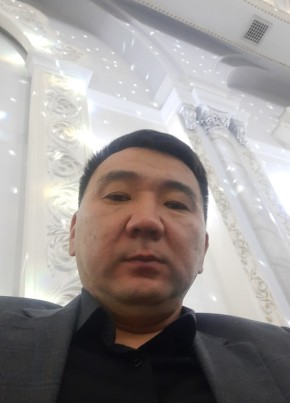 RUSTAM, 38, Қазақстан, Астана