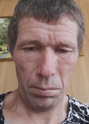 Артём из Москвы 47 лет